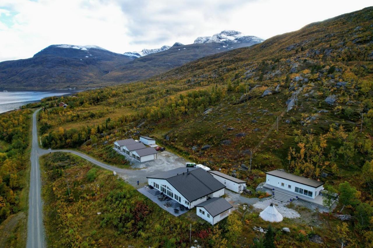 Arctic Panorama Lodge Uloybukta Exterior photo